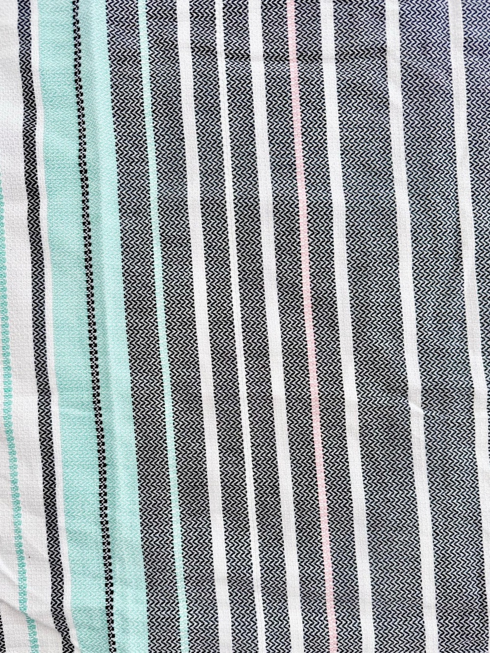 Fouta Throw - Picture 3 of 4